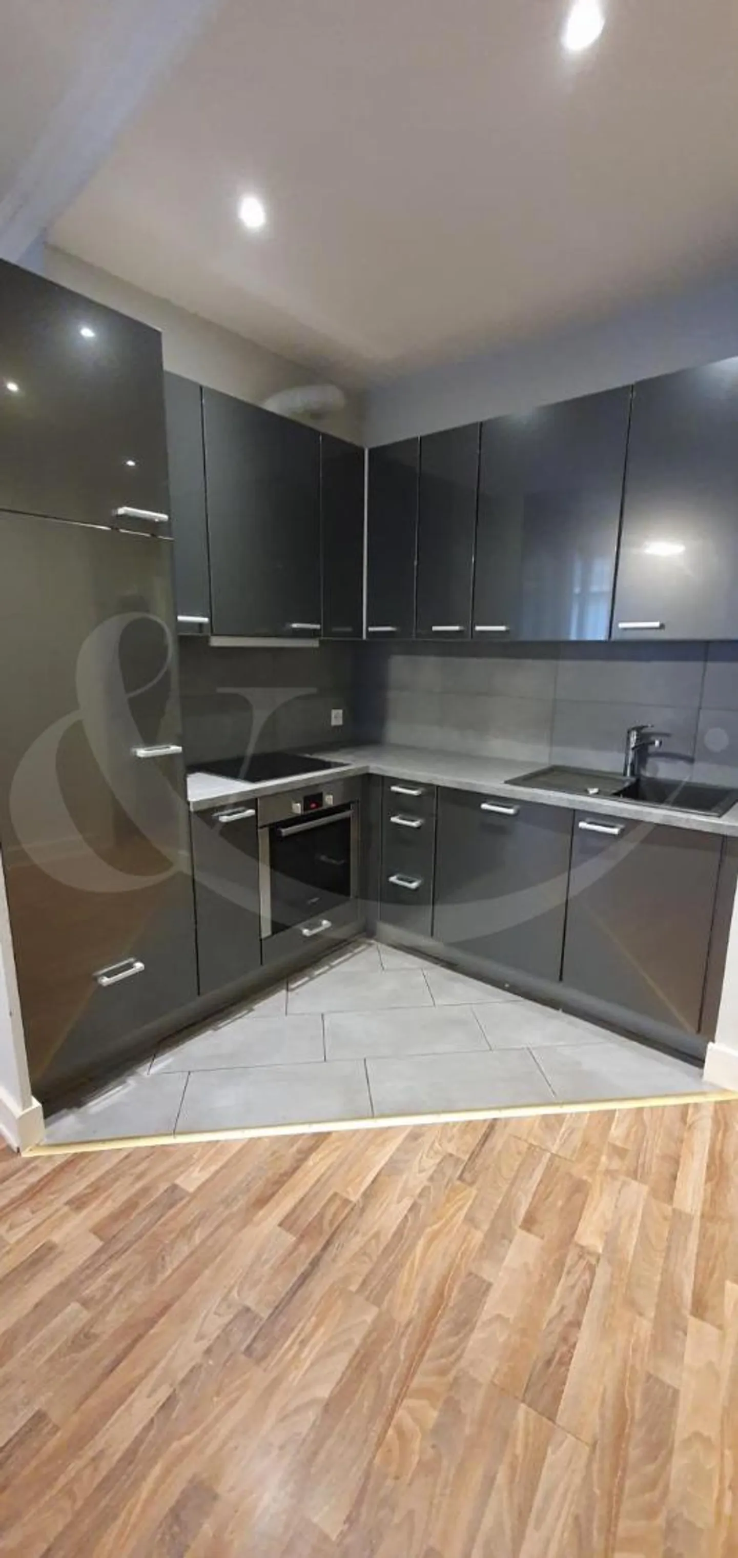 9 Rue des Eaux-Vives, 3 stanze - Foto 3 di 9