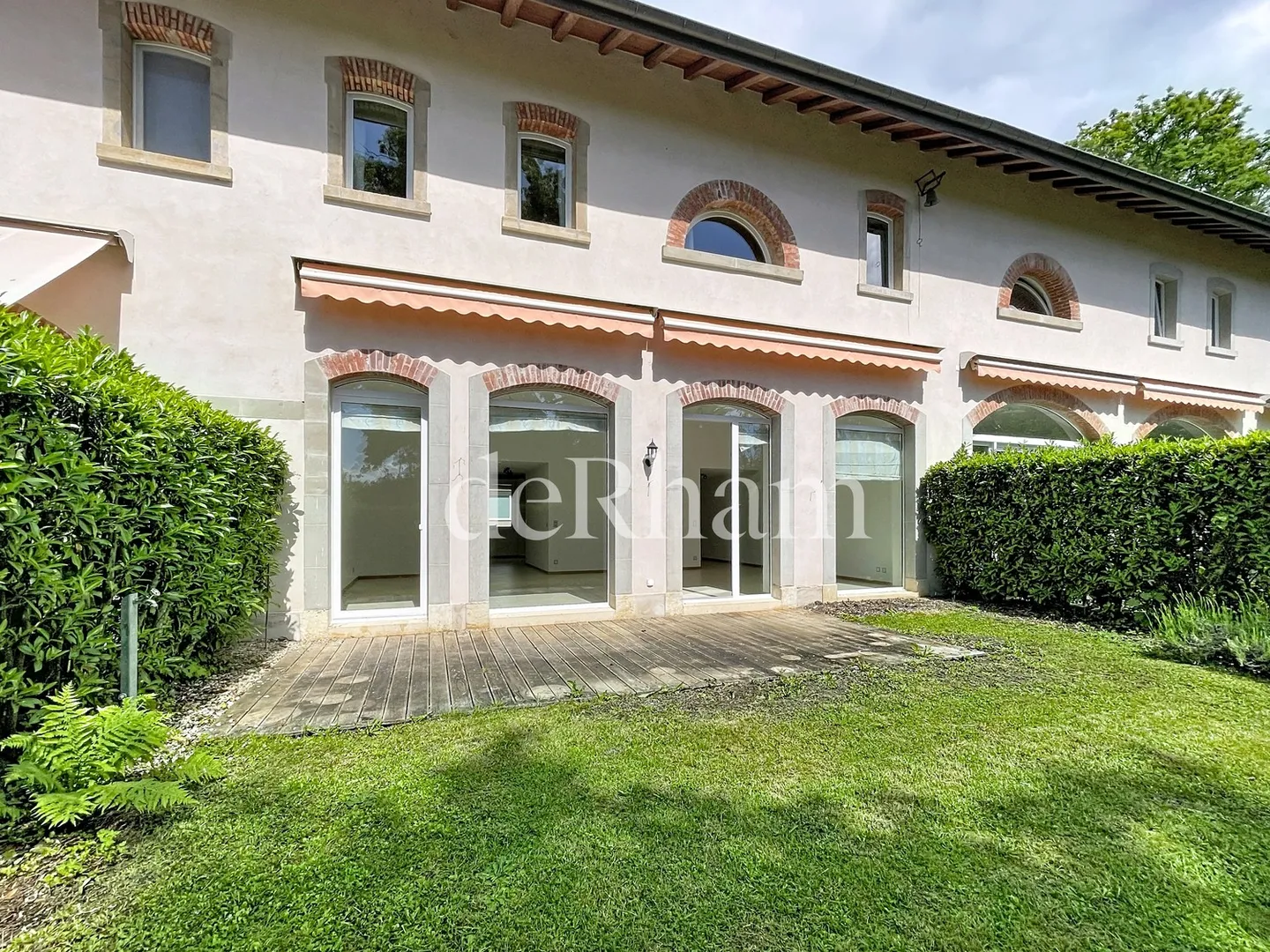 Magnificent 8.5-room apartment with terrace and garden - Photo 13 of 13