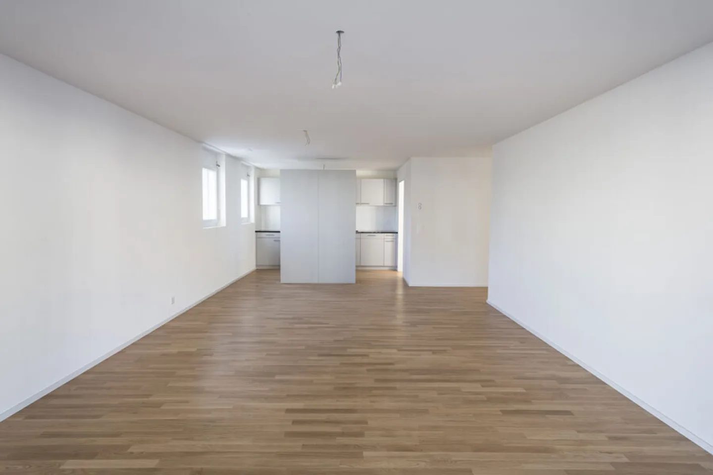 3.5 Room Apartment - Photo 4 of 5