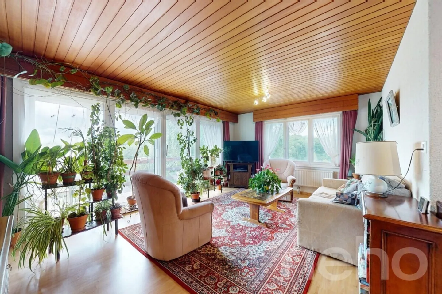 Casa affascinante con vista libera e grande potenziale - Foto 5 di 12