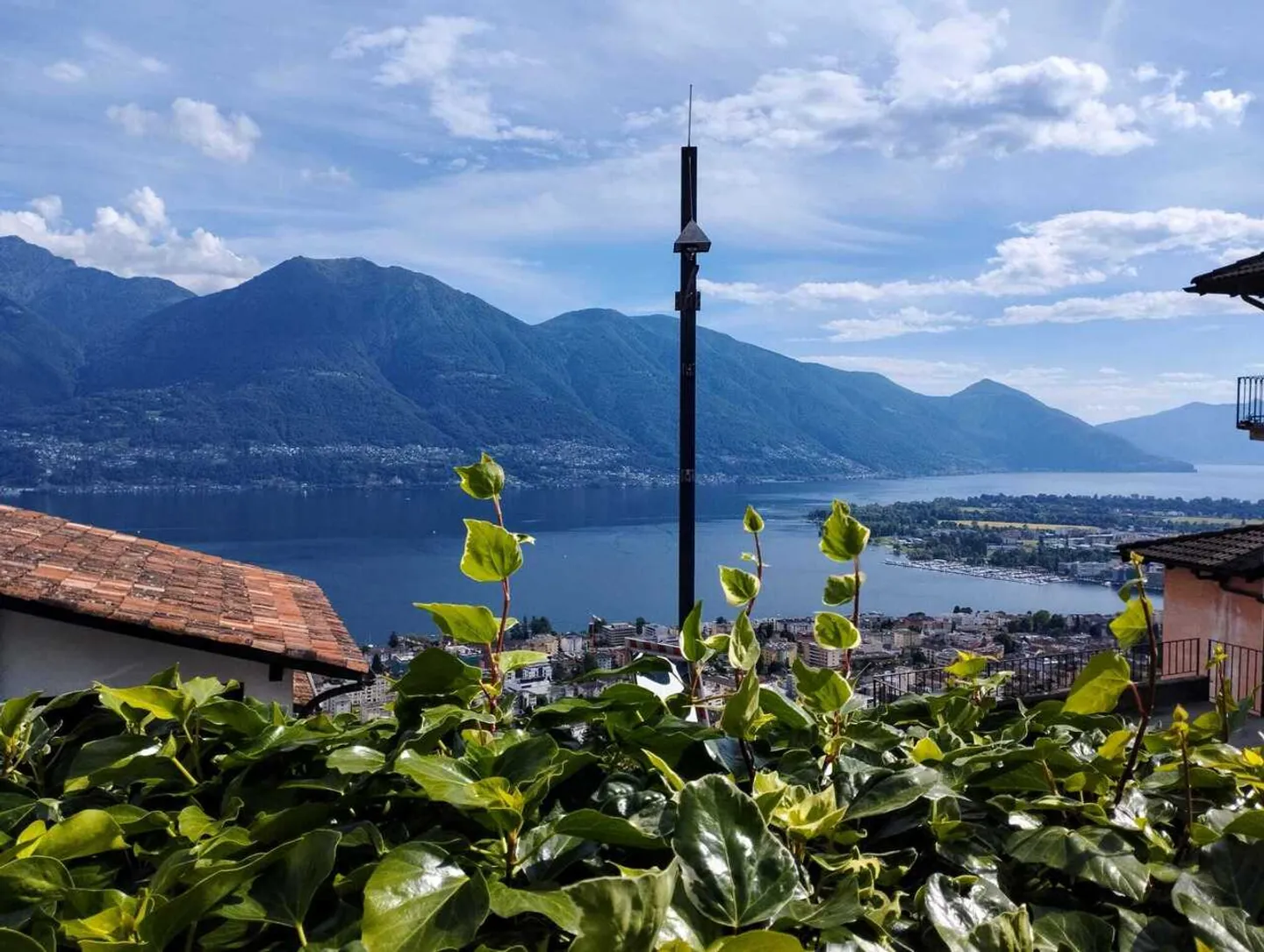 BRIONE SOPRA MINUSIO - Typical Ticinese House with stunning lake view - Photo 5 of 31