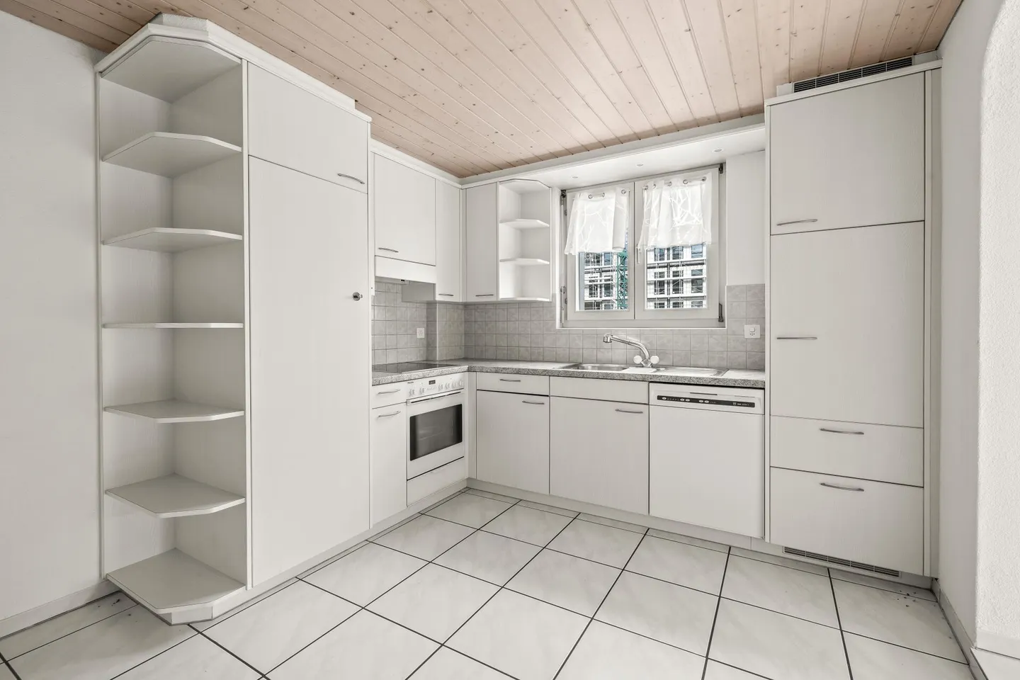 Casa bifamiliare con appartamento - Foto 3 di 16