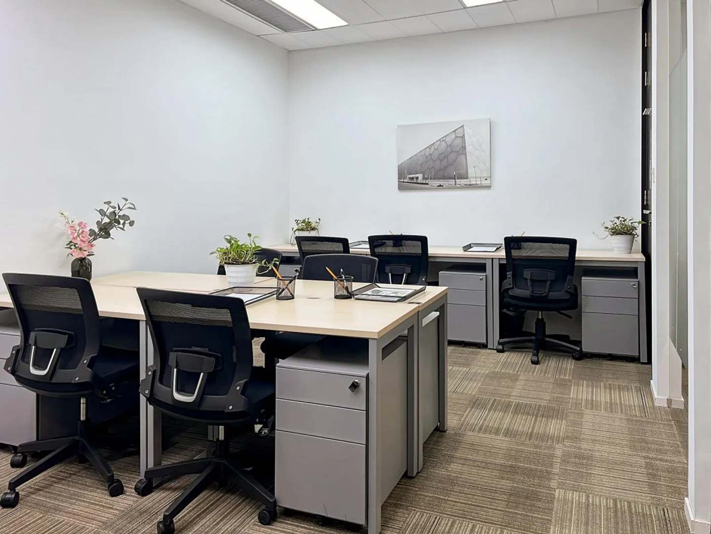 Flexibles Büro für 40 Personen - Foto 1 von 9