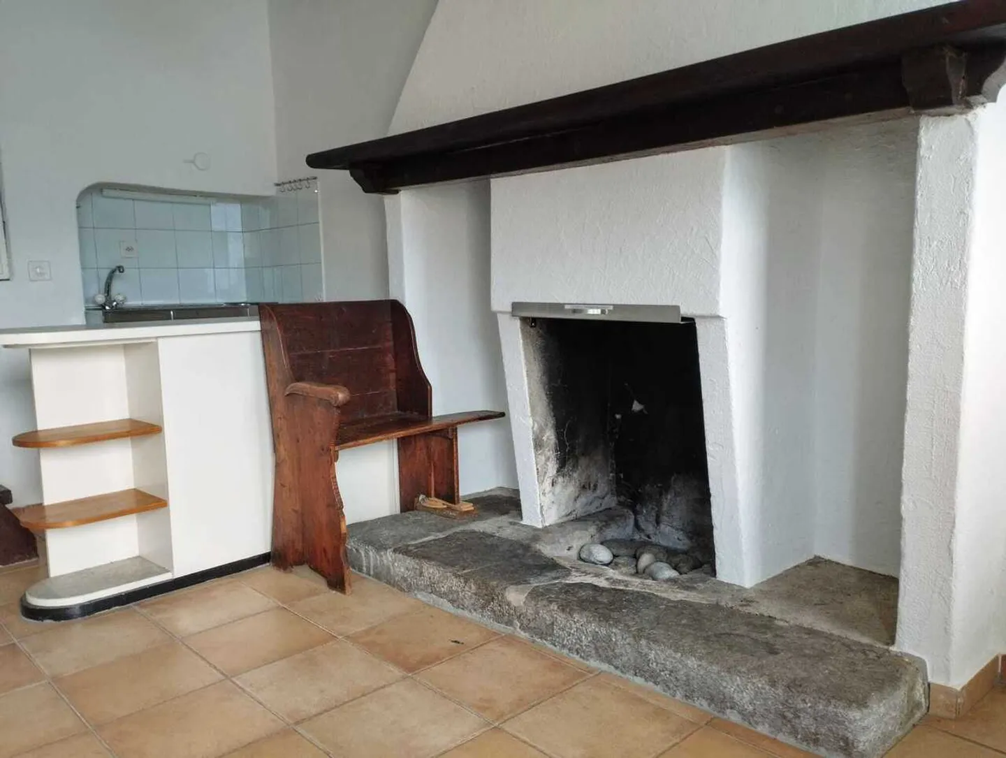 BRIONE SOPRA MINUSIO - Typical Ticinese House with stunning lake view - Photo 7 of 31
