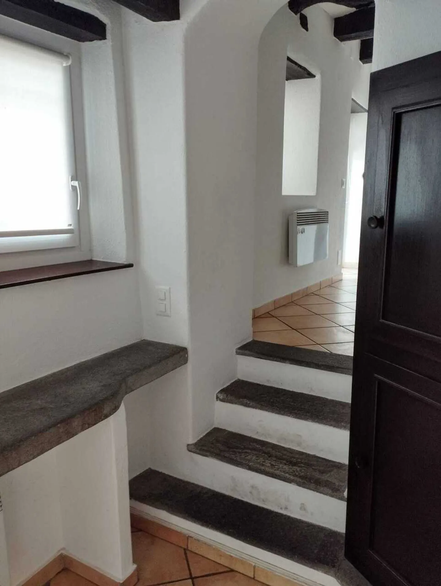 BRIONE SOPRA MINUSIO - Typical Ticinese House with stunning lake view - Photo 14 of 31