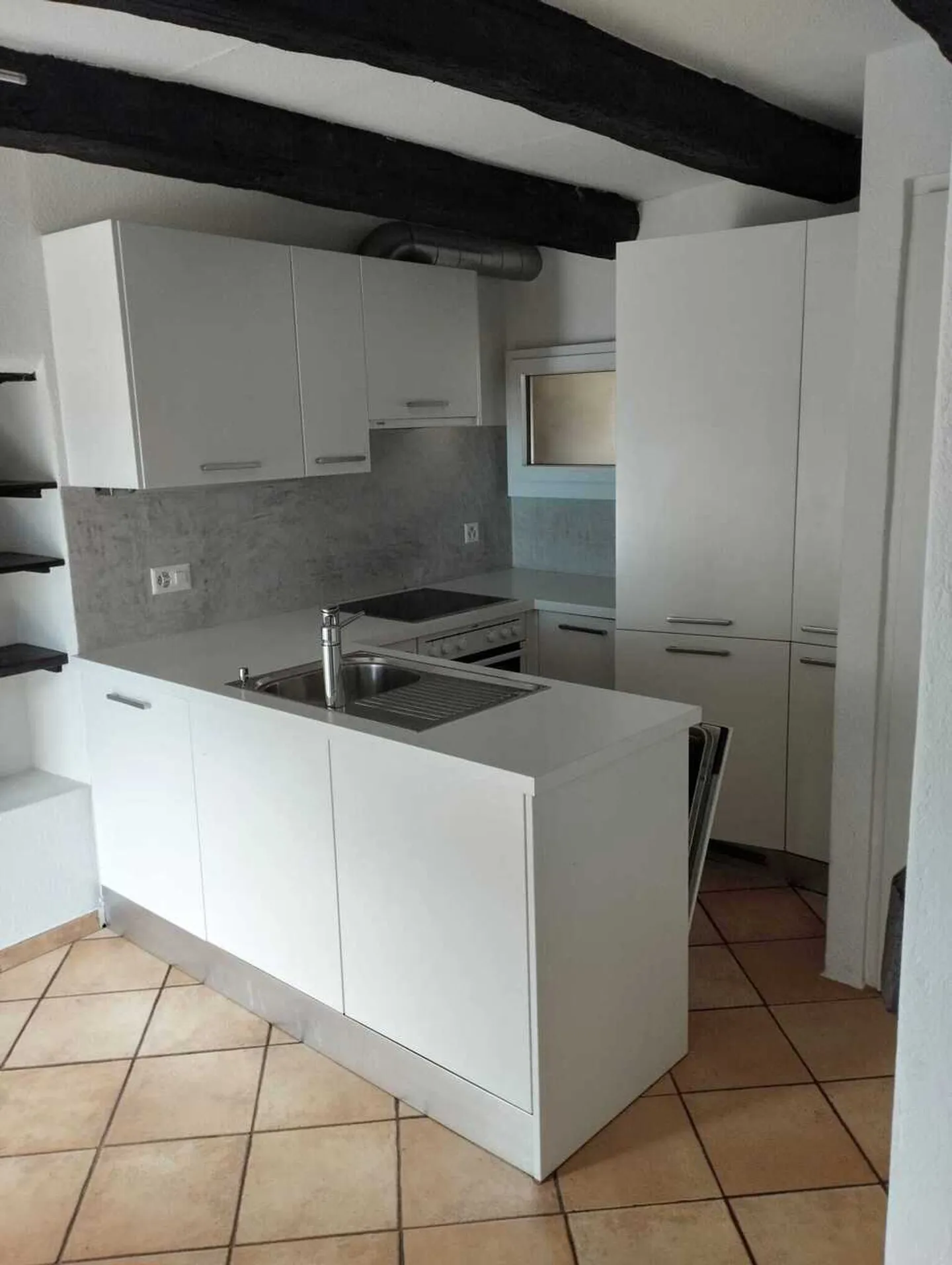 BRIONE SOPRA MINUSIO - Typical Ticinese House with stunning lake view - Photo 15 of 31
