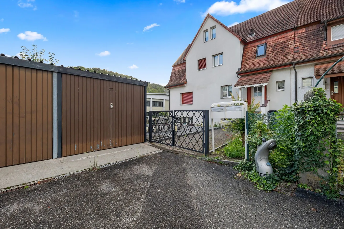 Casa bifamiliare con appartamento - Foto 15 di 16