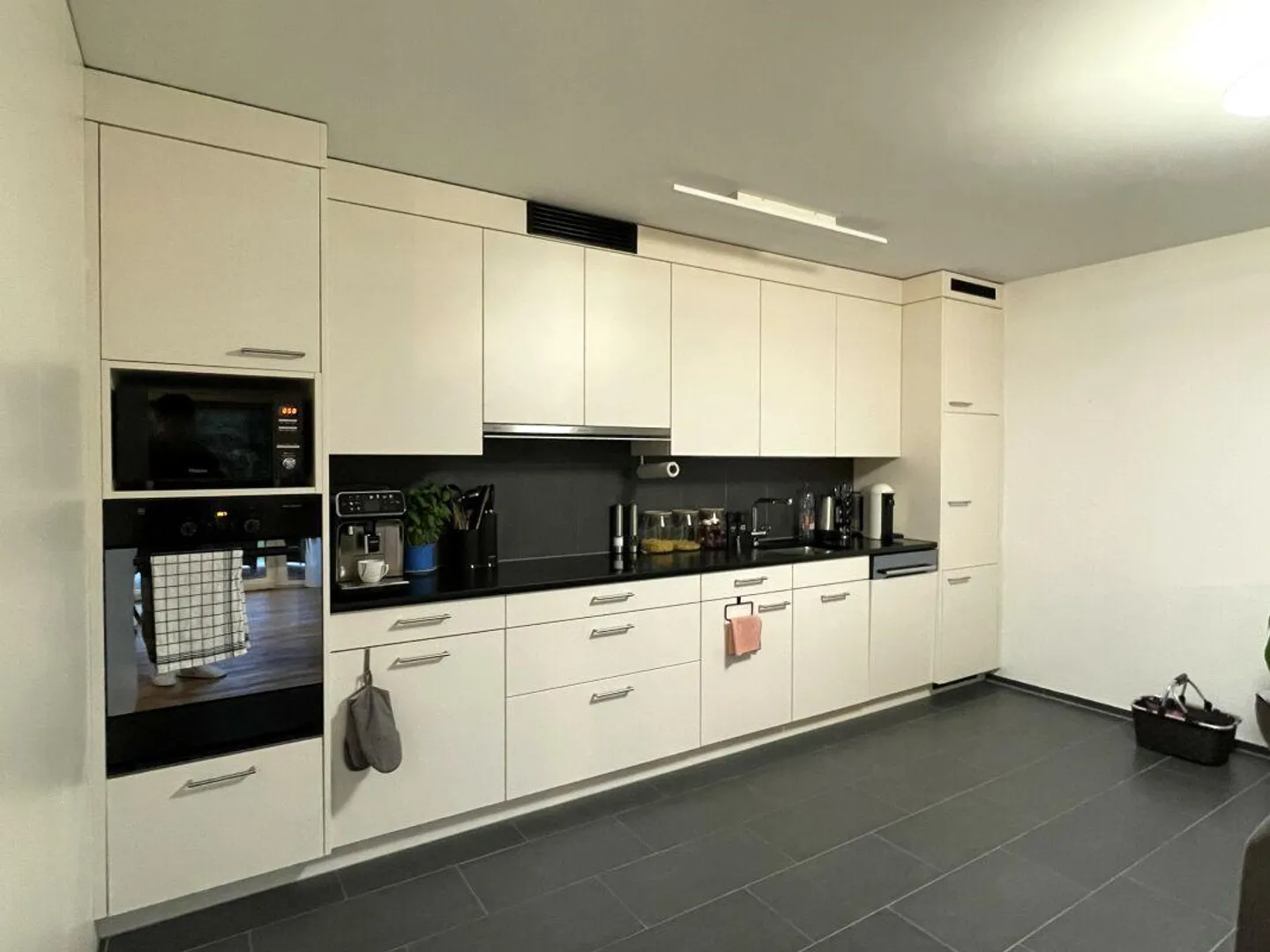 Appartement de jardin 2,5 pièces élégant - Photo 5 sur 12