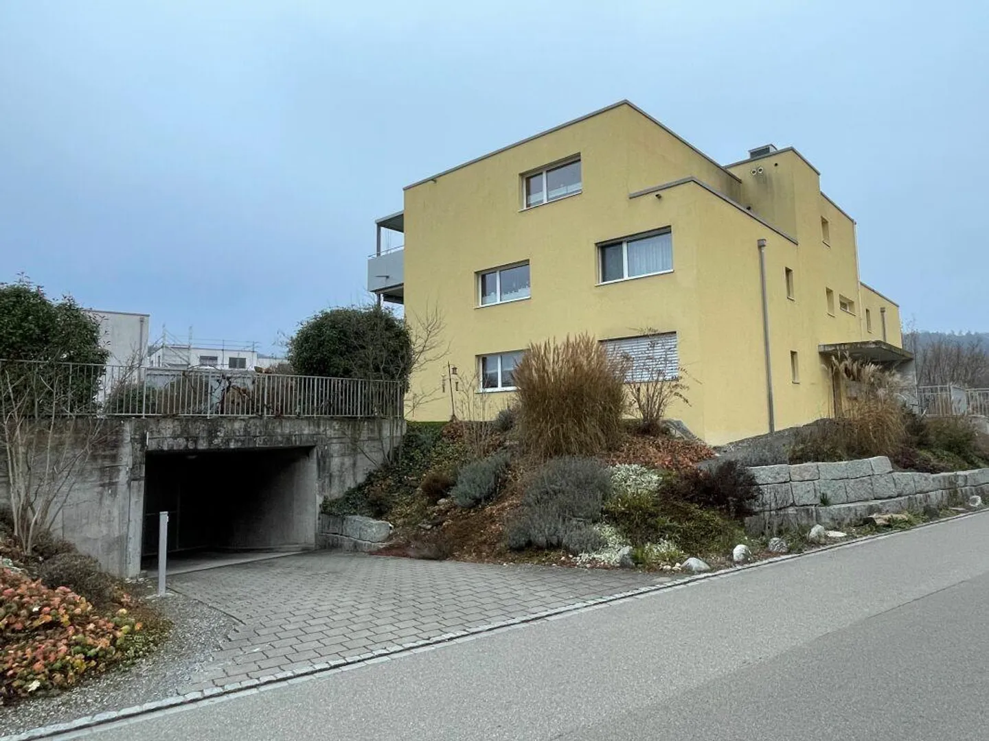 Appartement de jardin 2,5 pièces élégant - Photo 9 sur 12