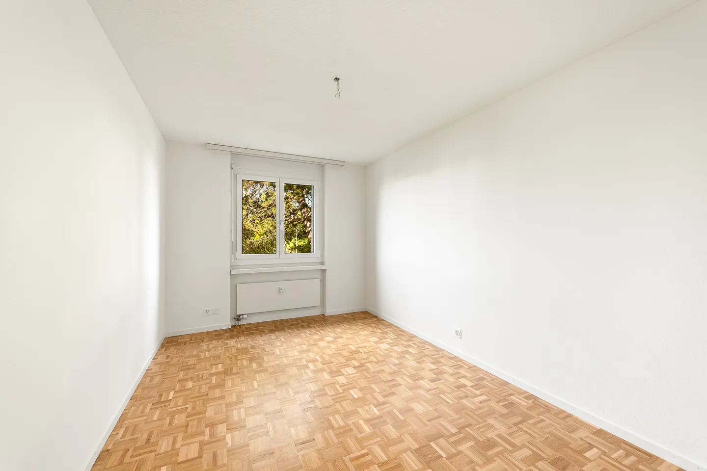 Modernes 5.5-Zimmer-Apartment - Foto 3 von 12