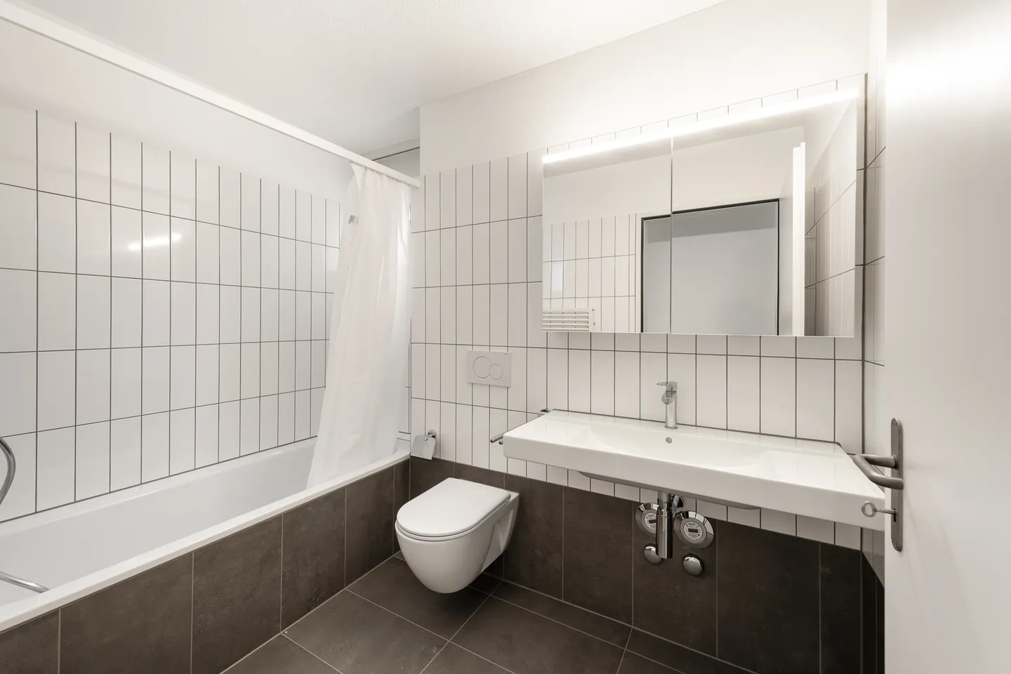 Modernes 5.5-Zimmer-Apartment - Foto 12 von 12