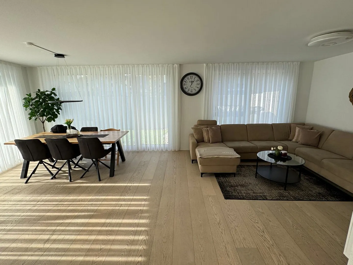 Single-family house in a quiet location - Photo 2 of 12