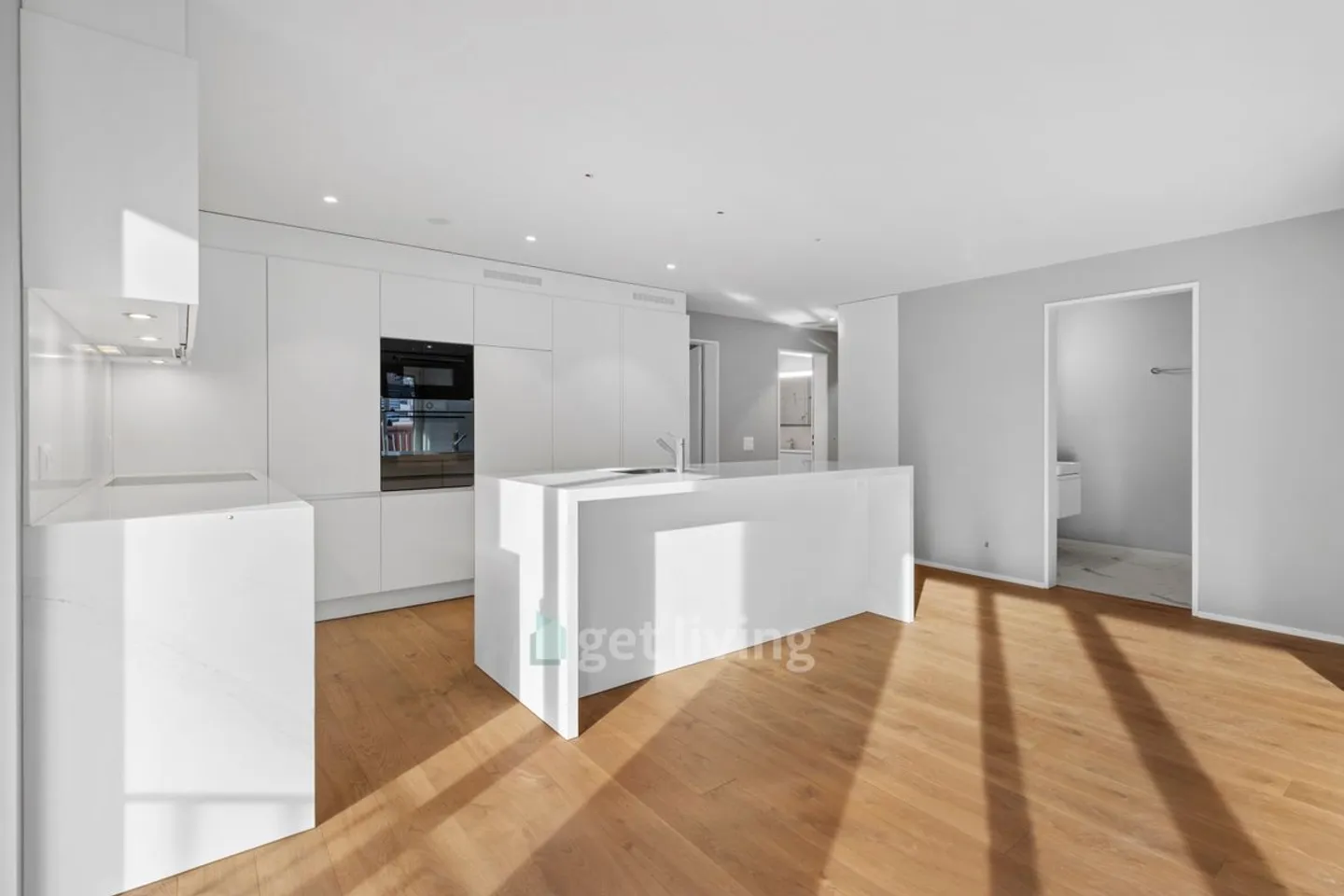 NEW BUILD IN CENTRAL LOCATION READY TO MOVE IN - Photo 5 of 12