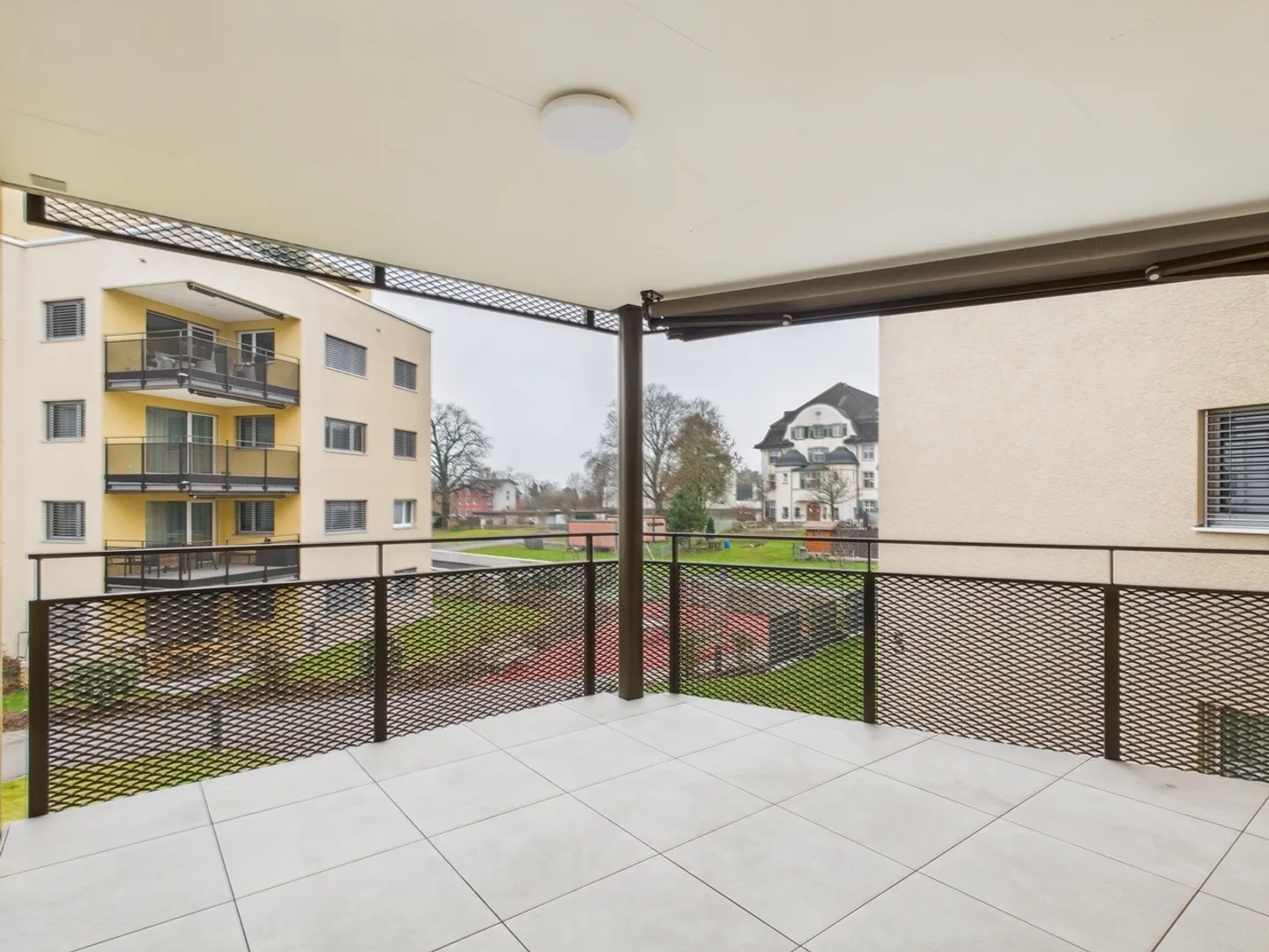 Appartamento moderno 2.5 locali con balcone ad Altstätten - Foto 1 di 11