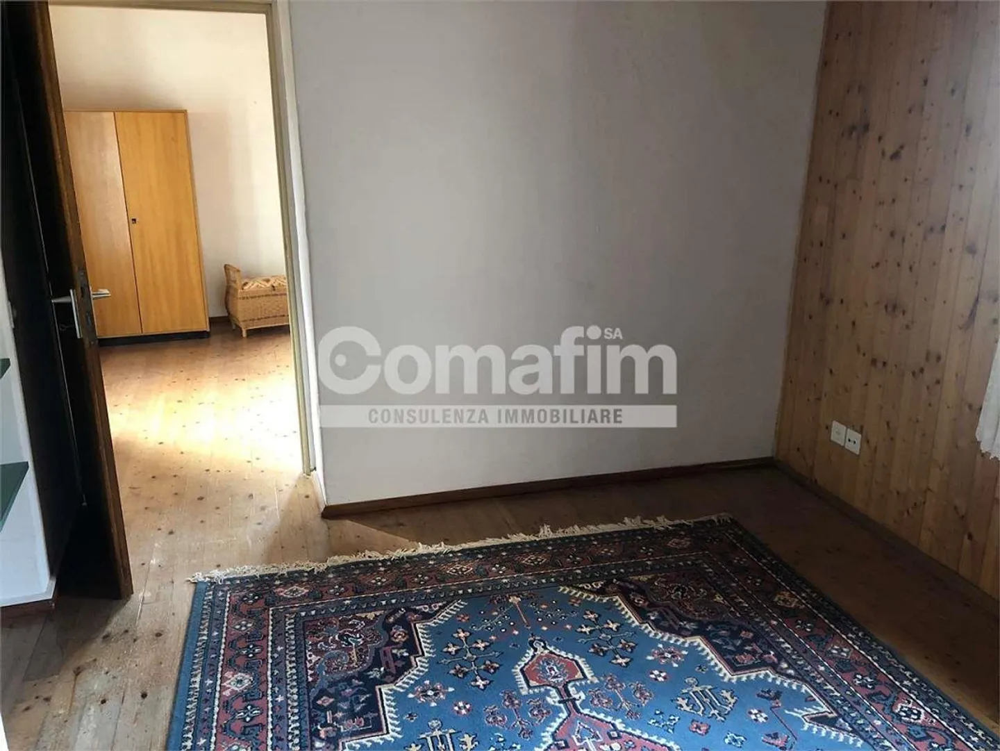 Einfamilienhaus mit Schwimmbad - Foto 7 von 11