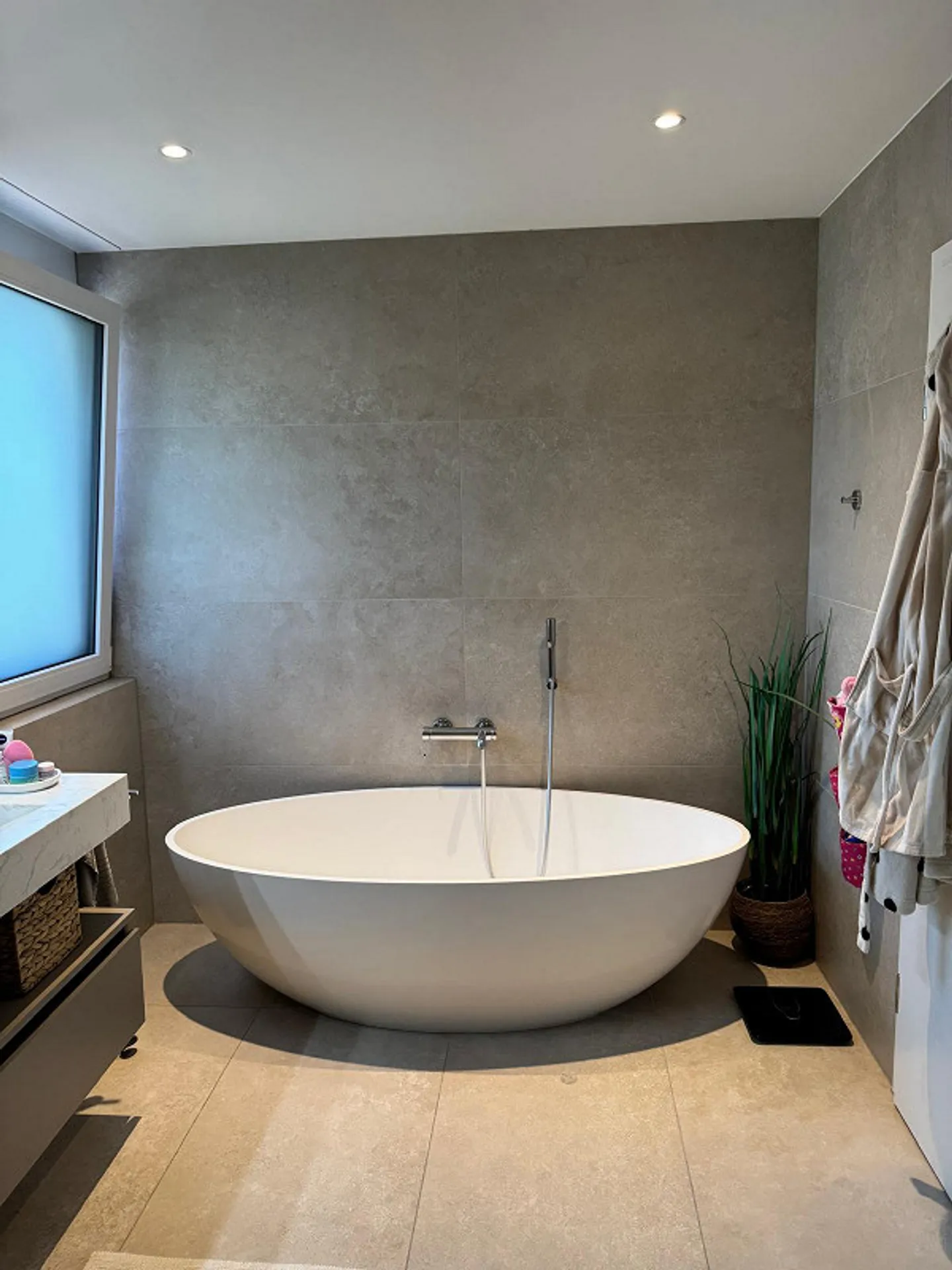 Single-family house in a quiet location - Photo 7 of 12