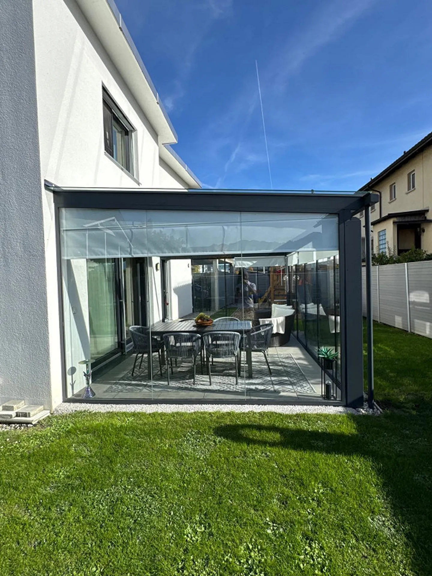 Single-family house in a quiet location - Photo 10 of 12