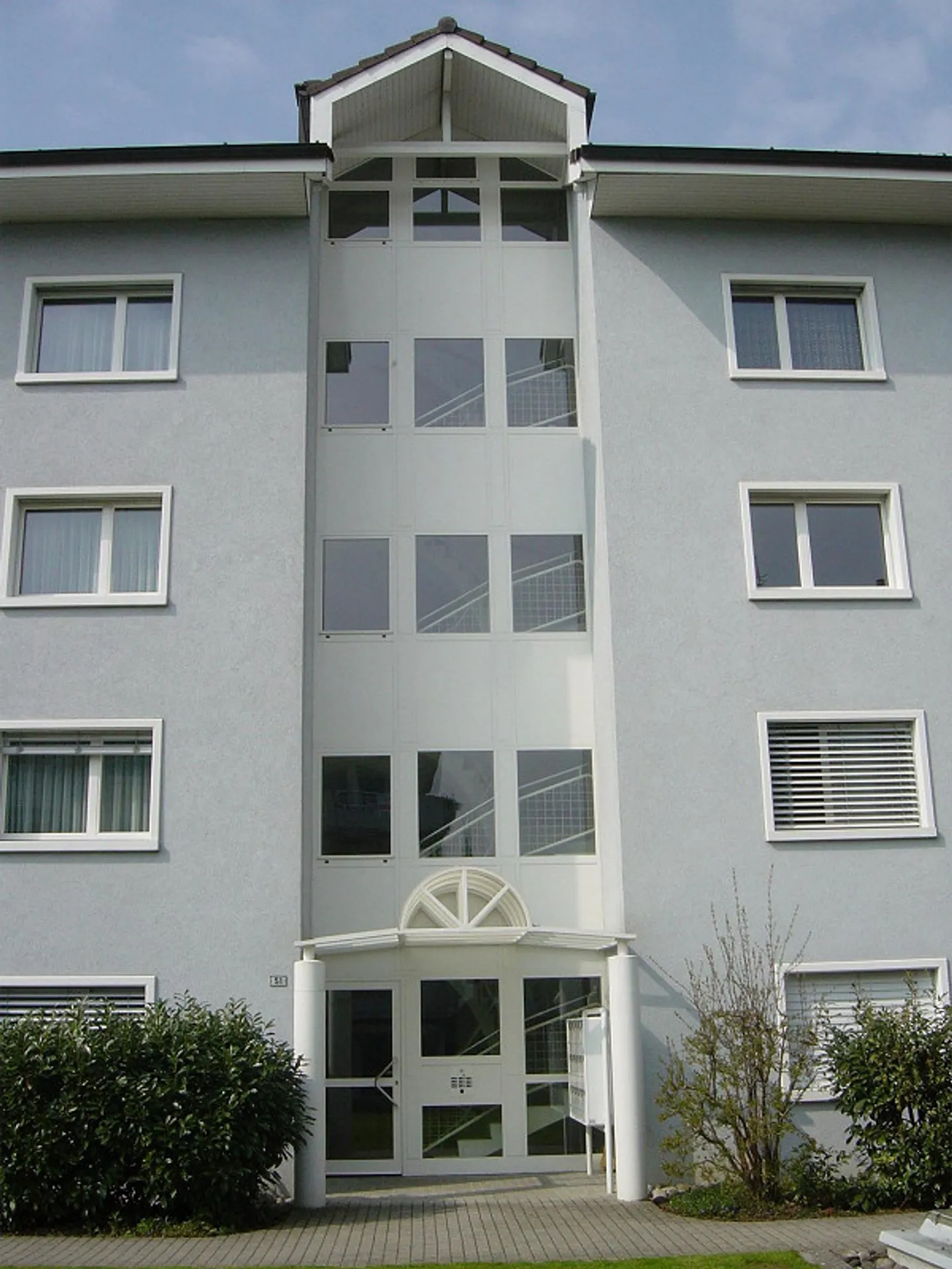 KOPIE - Sonnige 2.5-Zimmer-Wohnung mit Balkon in Reinach - Foto 11 von 13