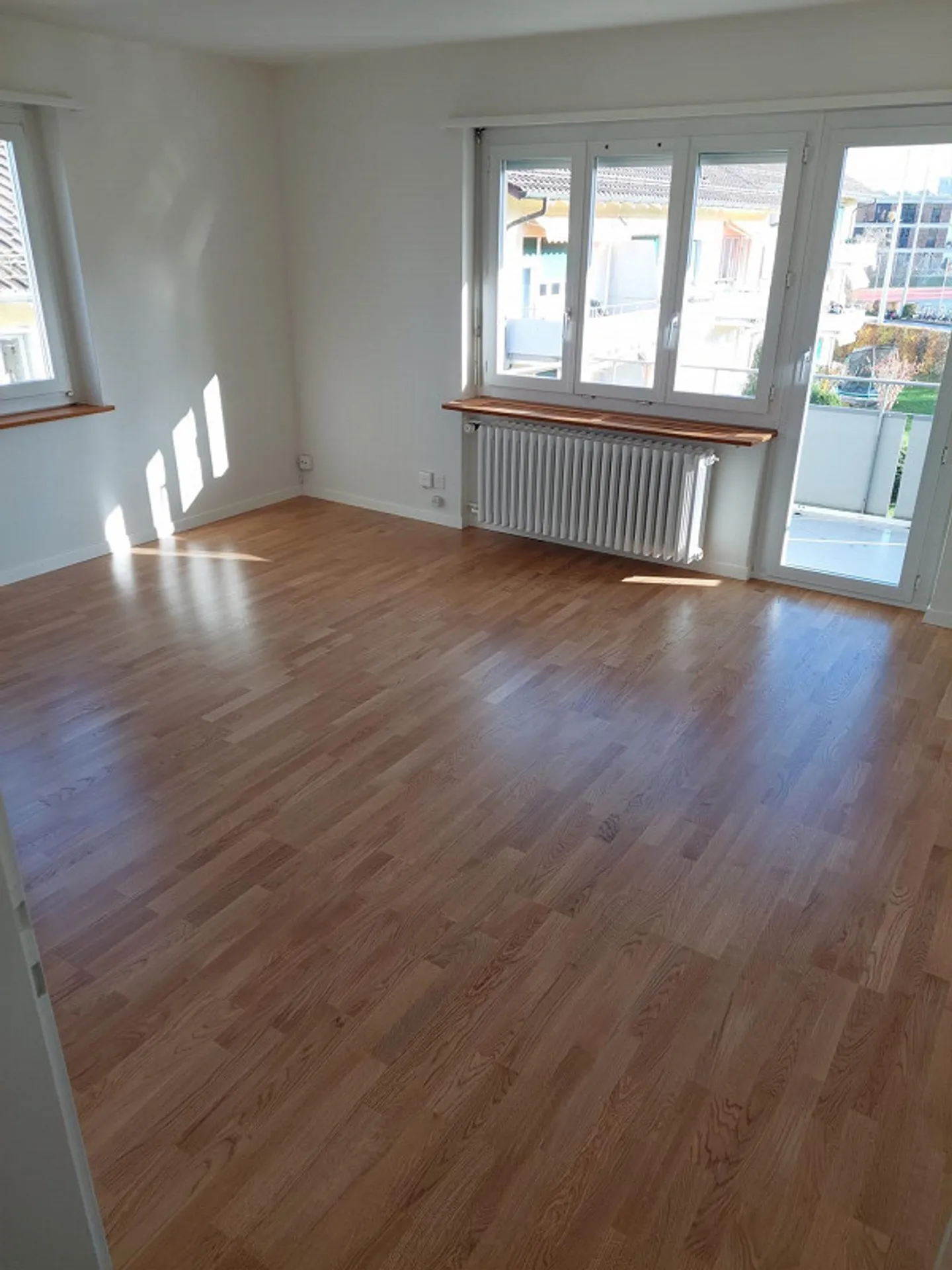 Appartamento di 3 stanze al 2° piano in affitto a 8048 Zurigo - Foto 3 di 9