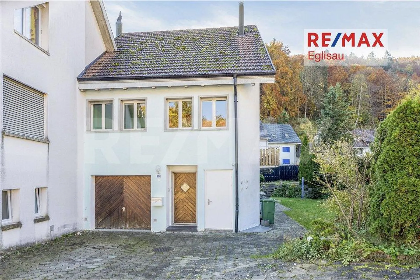 Reihenhaus mit 6,5 Zimmern - Foto 1 von 13