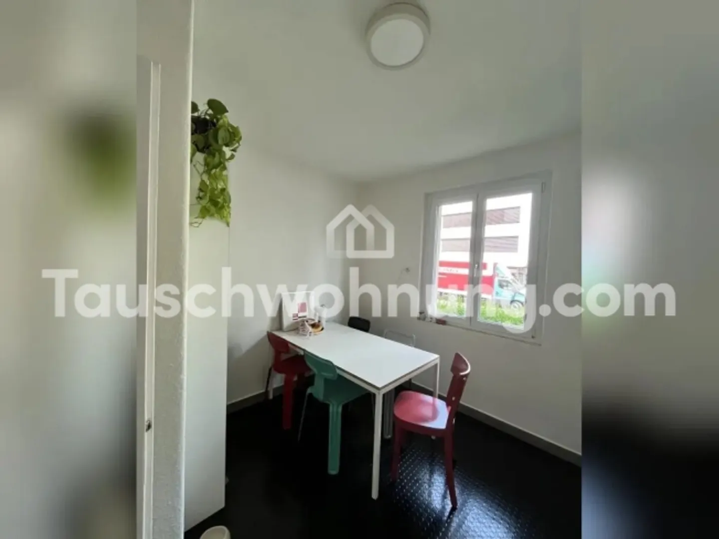 [APPARTAMENTO IN SCAMBIO] Appartamento di 3,5 stanze direttamente sulla Limmat - Foto 9 di 10