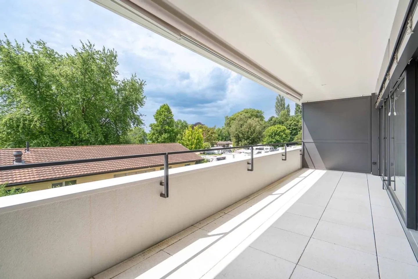 Neue Promotion: 4,5-Zimmer-Penthouse mit Dachterrasse - Foto 10 von 13