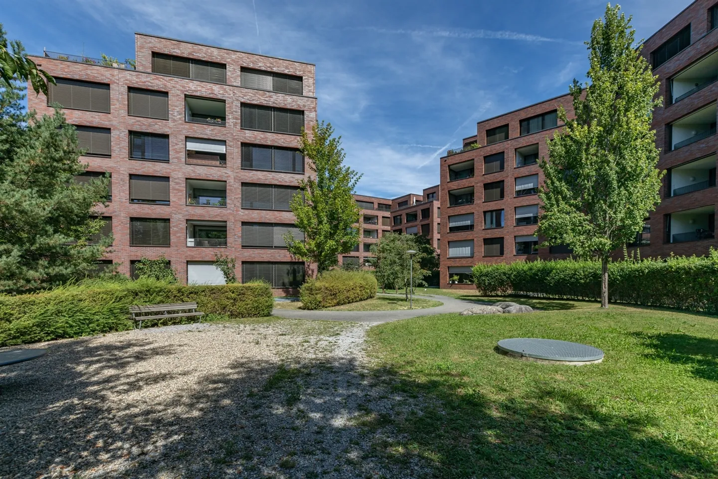 LOUER SANS CAUTION - Beaucoup d'espace pour vos rêves de logement - Photo 1 sur 5