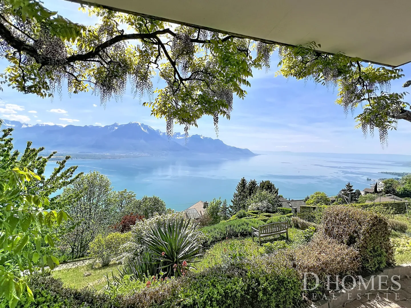 Propriété extraordinaire - Vue panoramique sur le lac et les montagnes - Photo 12 sur 12