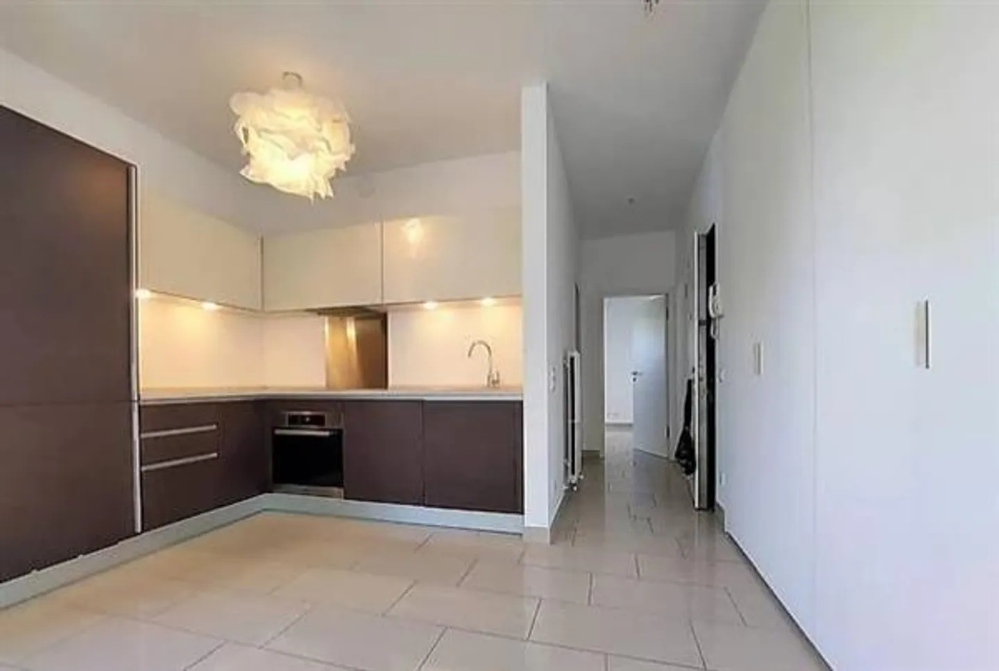 Lugano: 2.5-Room Apartment - Photo 2 of 7