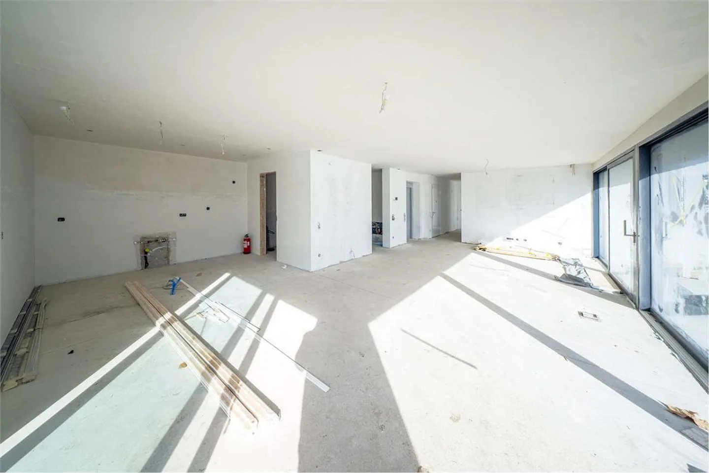 Penthouse de luxe 5.5 NEUF à Minusio avec vue sur le lac - Photo 5 sur 13