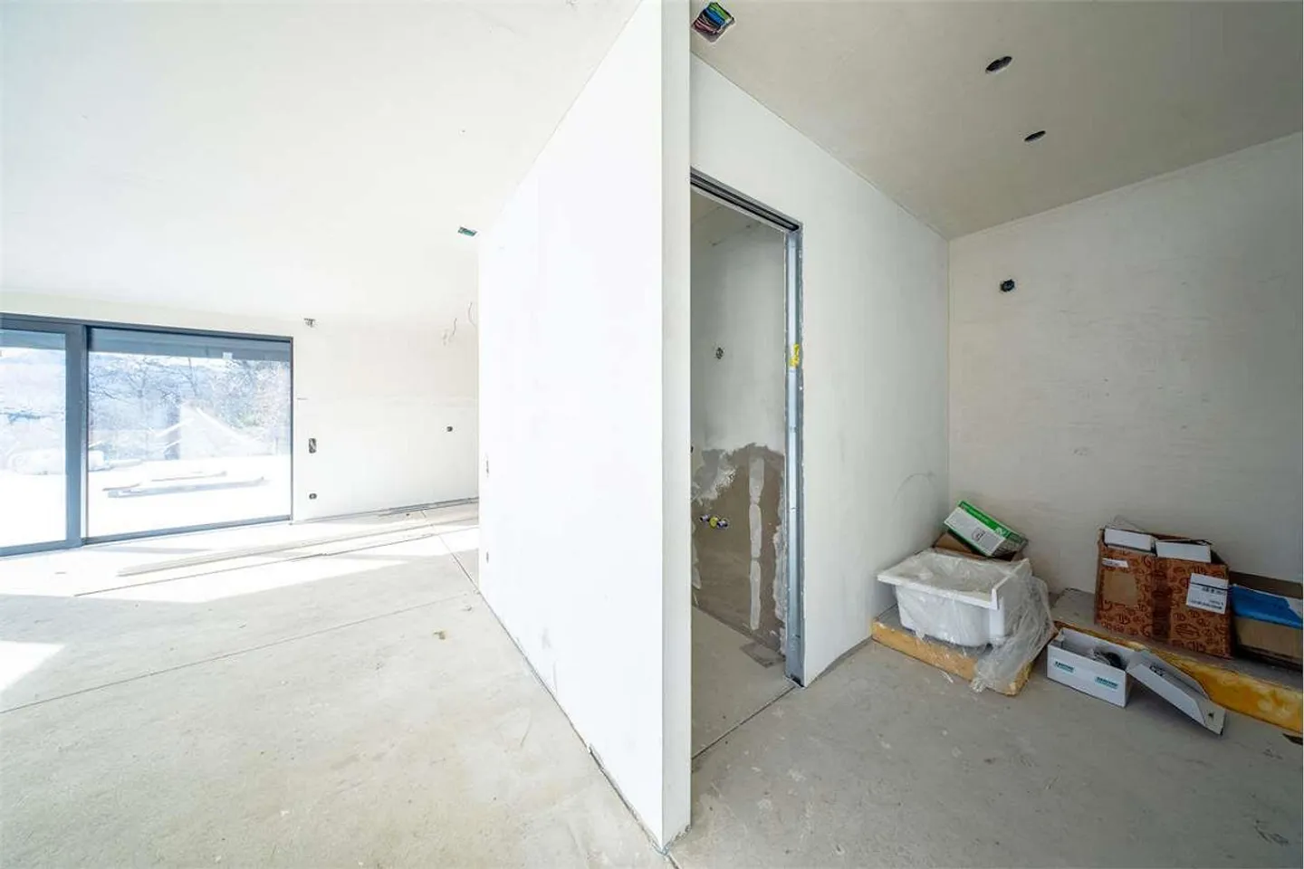 Penthouse de luxe 5.5 NEUF à Minusio avec vue sur le lac - Photo 10 sur 13