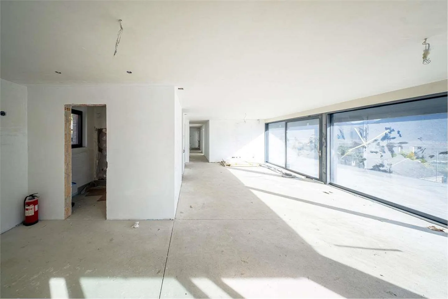 Penthouse de luxe 5.5 NEUF à Minusio avec vue sur le lac - Photo 6 sur 13