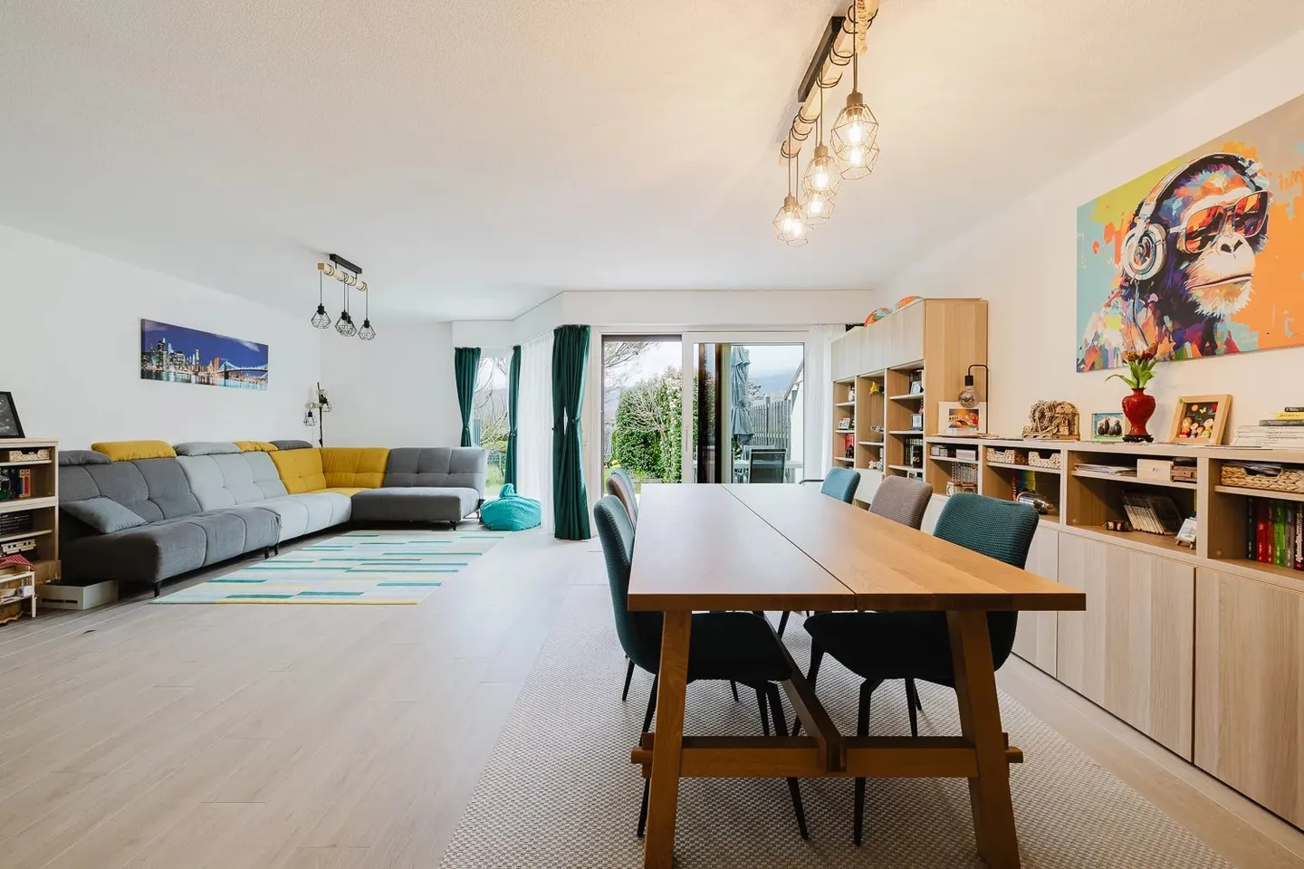 6-room house - Photo 4 of 9