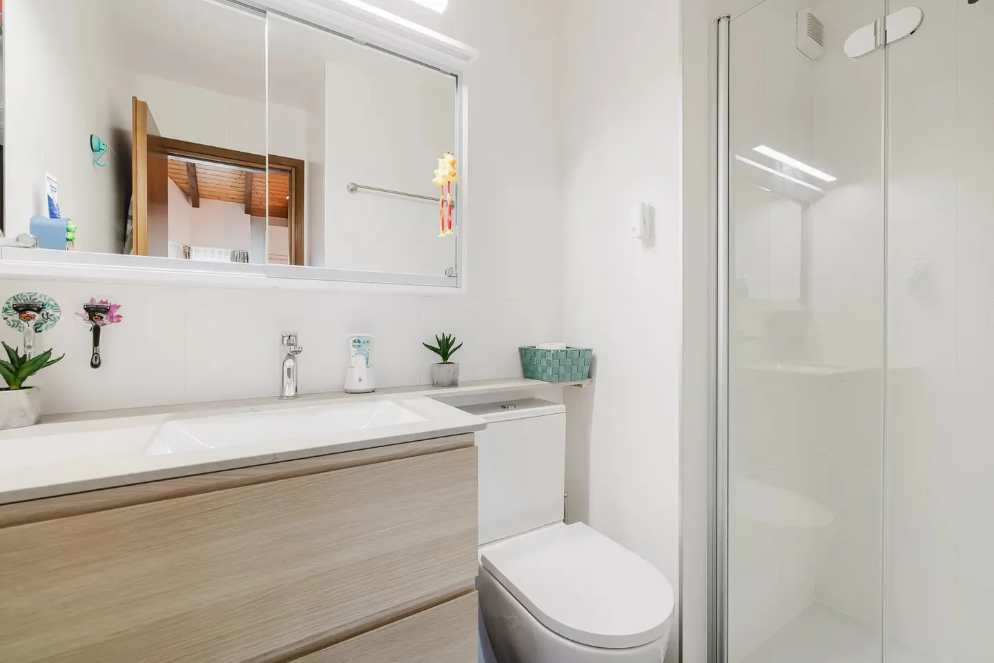 6-room house - Photo 7 of 9