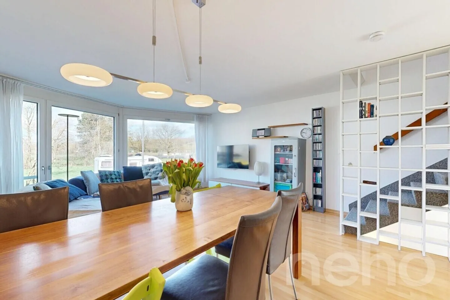 Maison de ville charmante avec jardin - Photo 2 sur 12