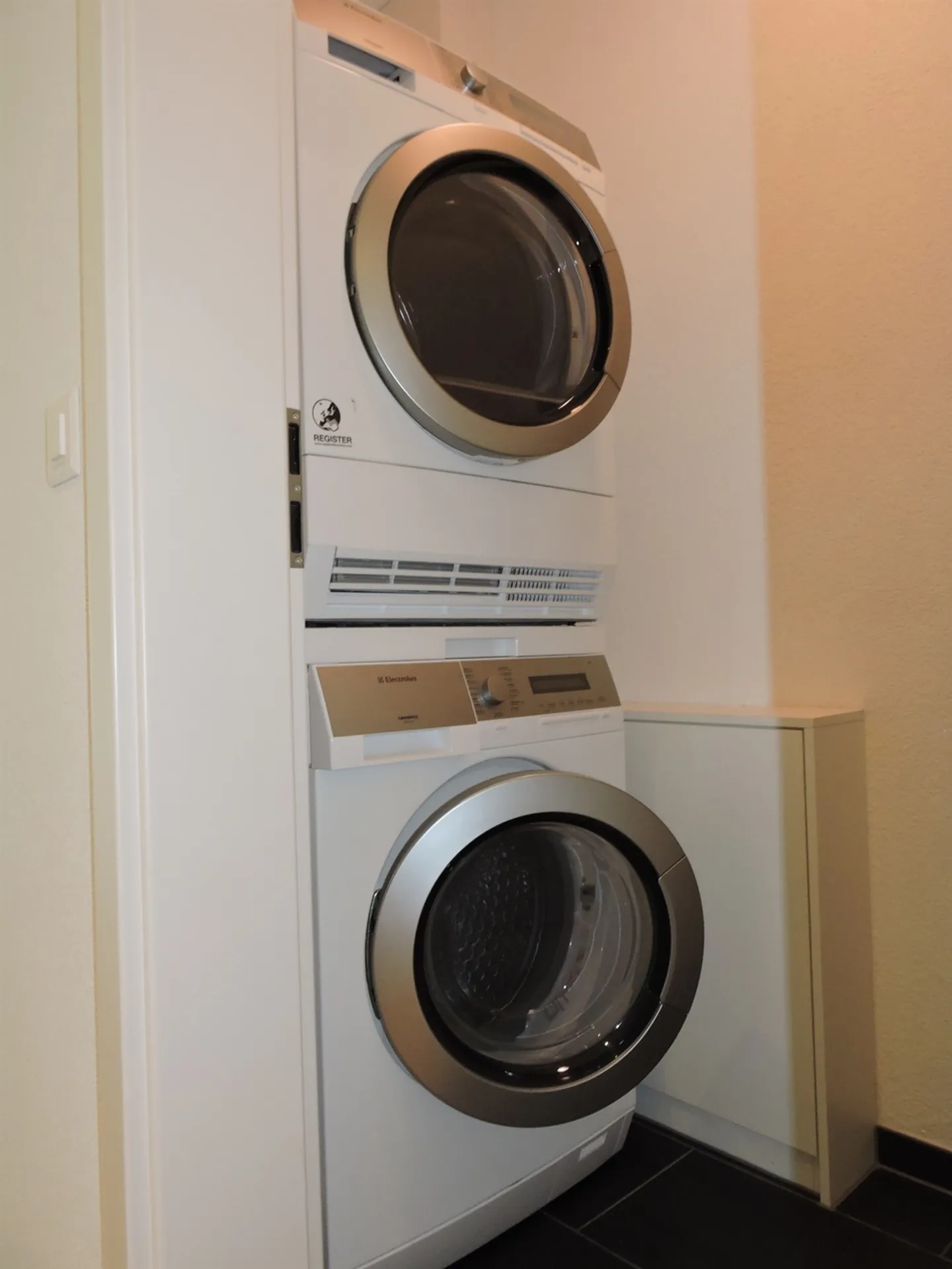 Charming 3.5 Room Apartment - Photo 12 of 12