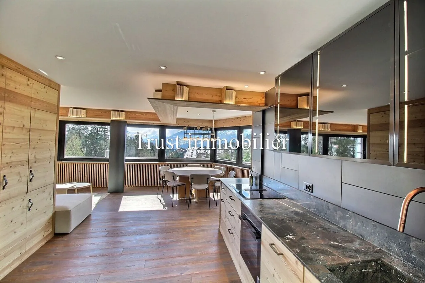4000. Exceptionnel Attique au coeur de Crans - Photo 4 sur 28