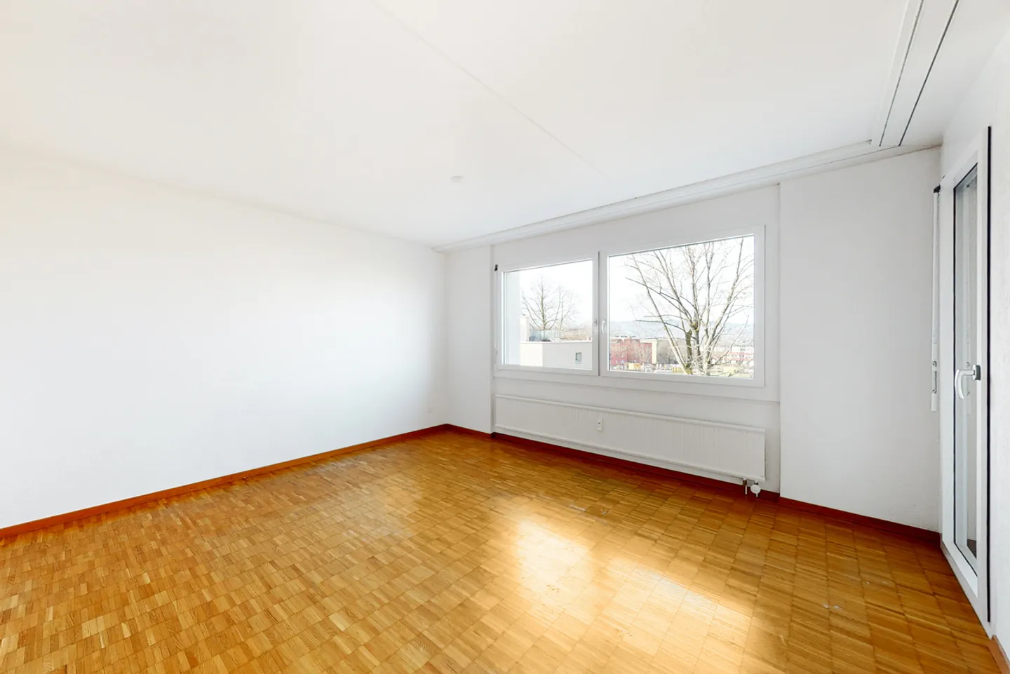Appartamento 4.5 camere affascinante - Foto 3 di 9