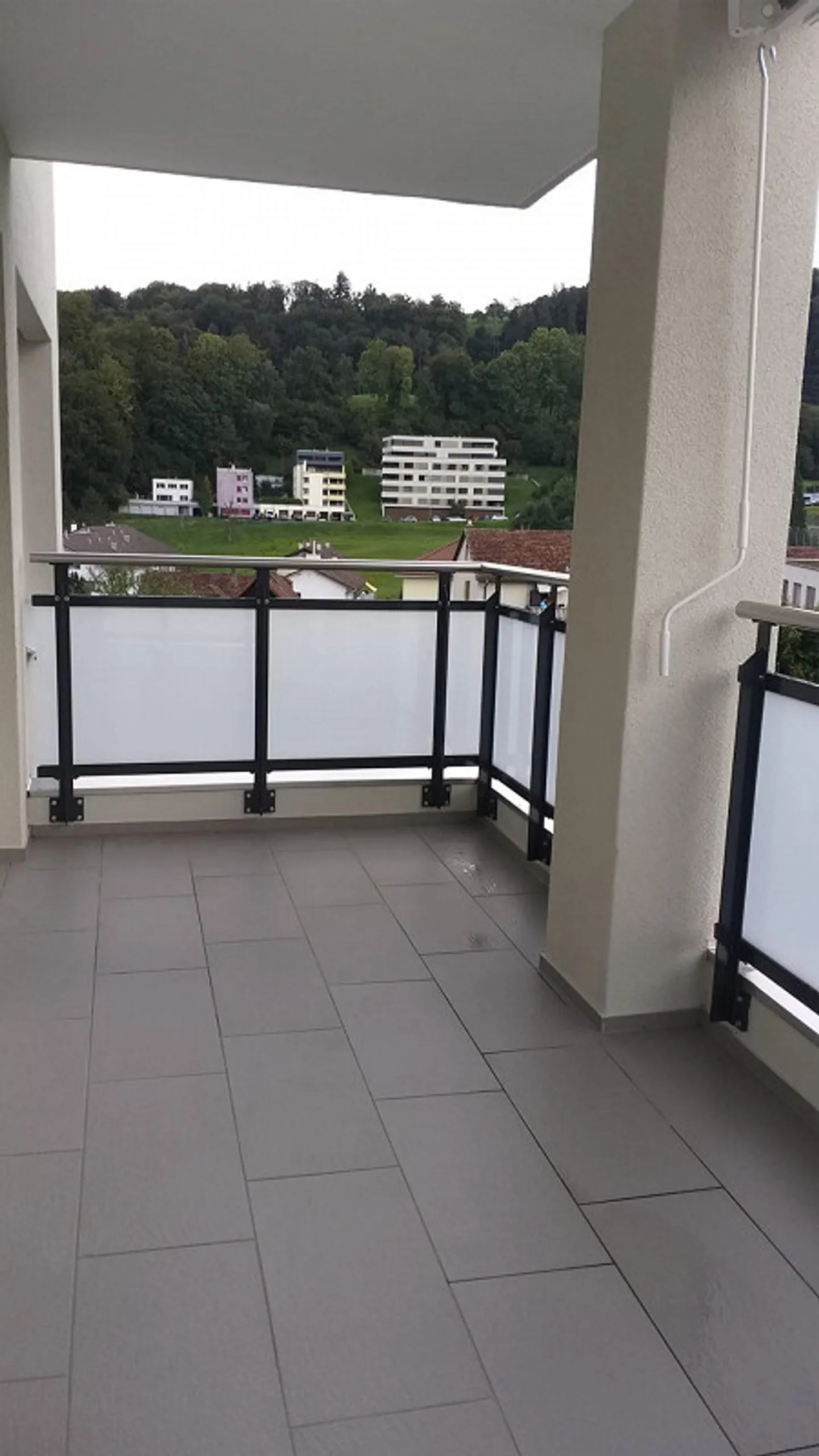 3.5 Room Apartment in Littau - Photo 2 of 9