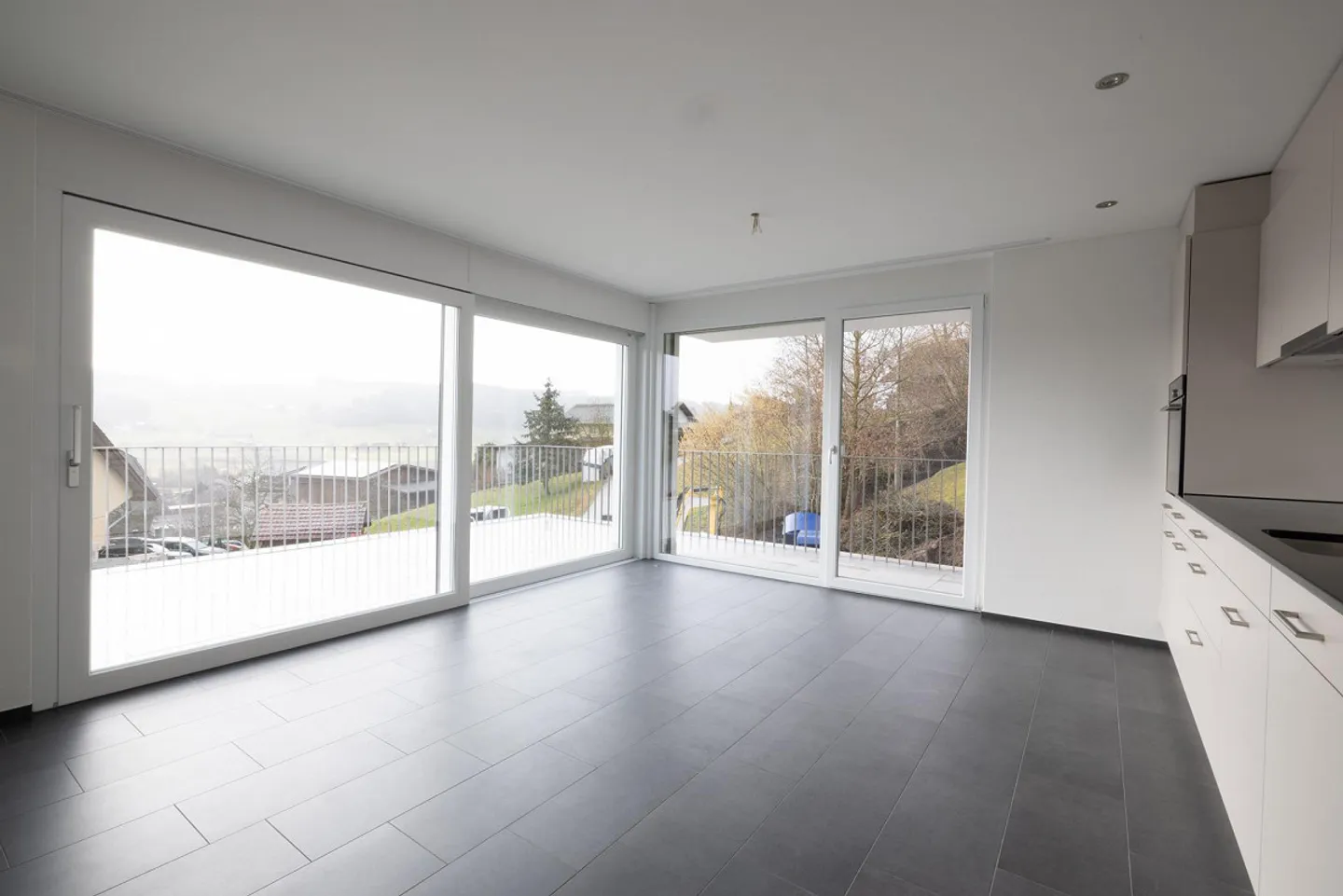 Moderne Terrassenwohnung in Uffikon - Foto 2 von 7
