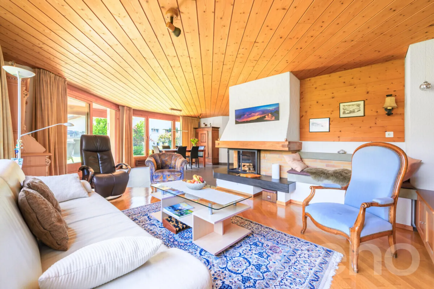 Maison individuelle spacieuse avec pratique intégrée - Photo 1 sur 13