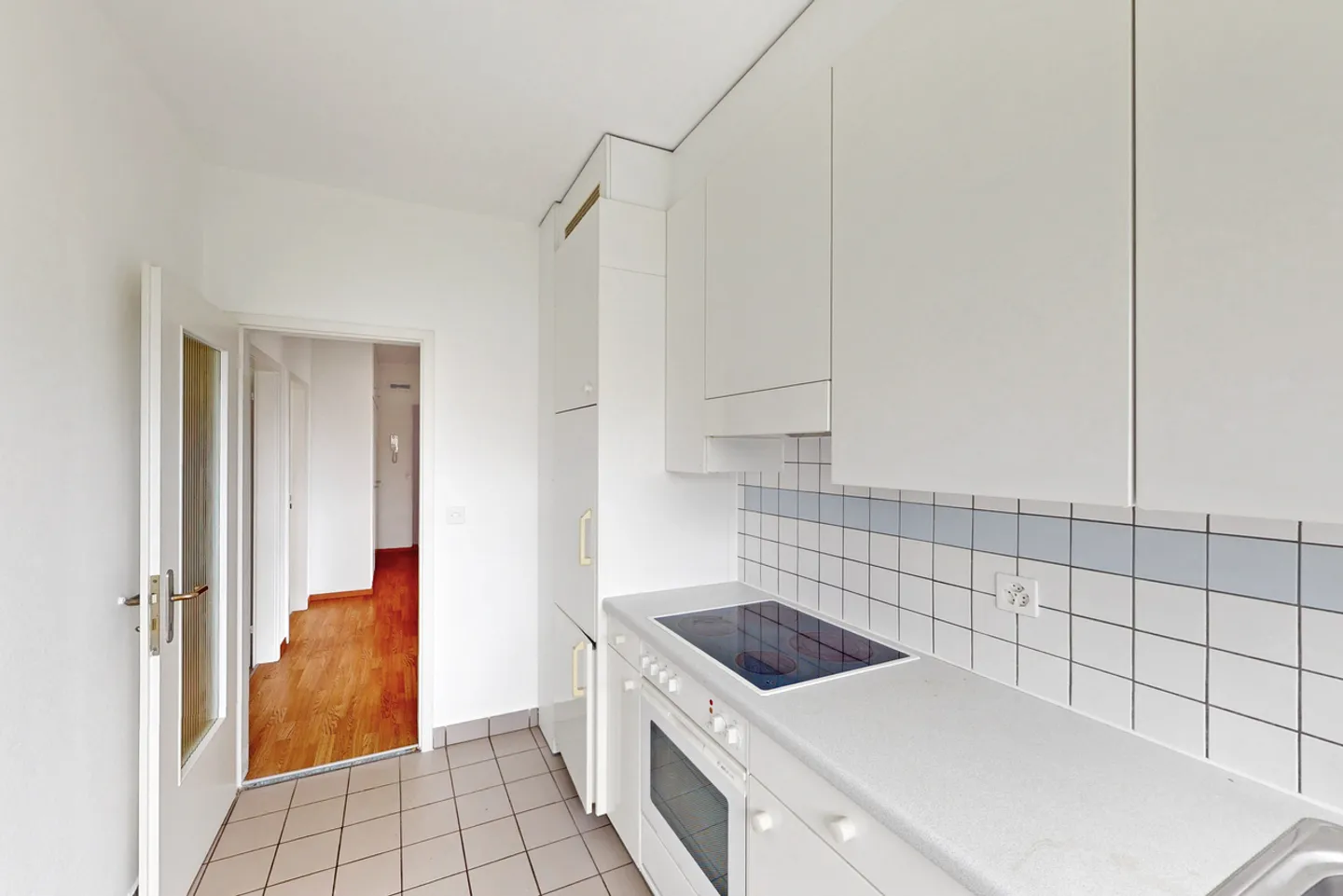 Appartement lumineux de 4 pièces avec vue sur le lac - Photo 4 sur 9