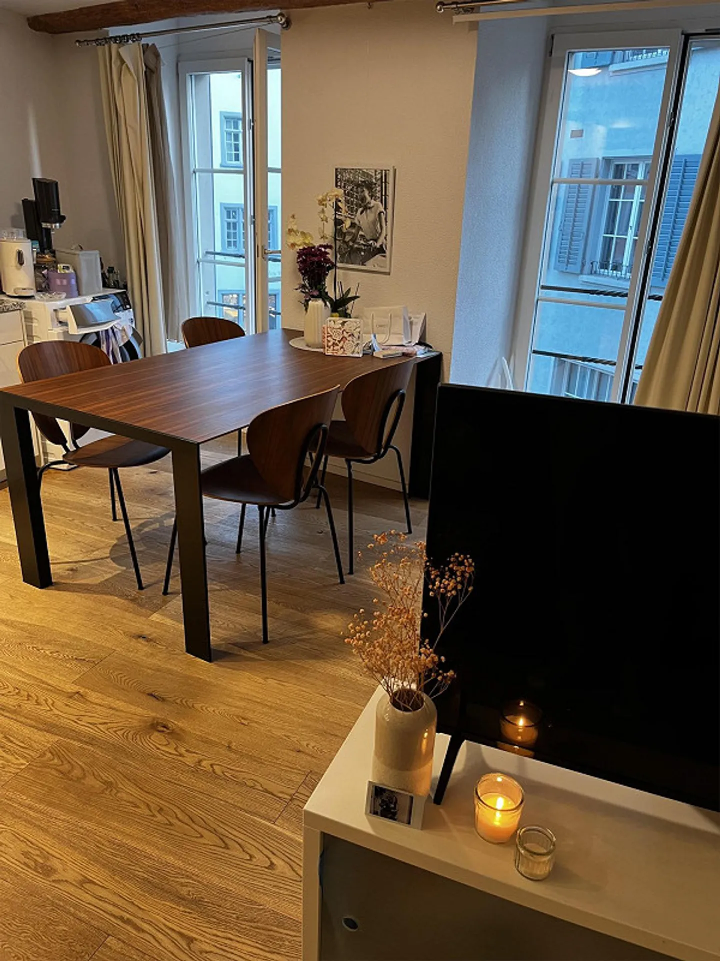 Appartement meublé à sous-louer - Photo 2 sur 4