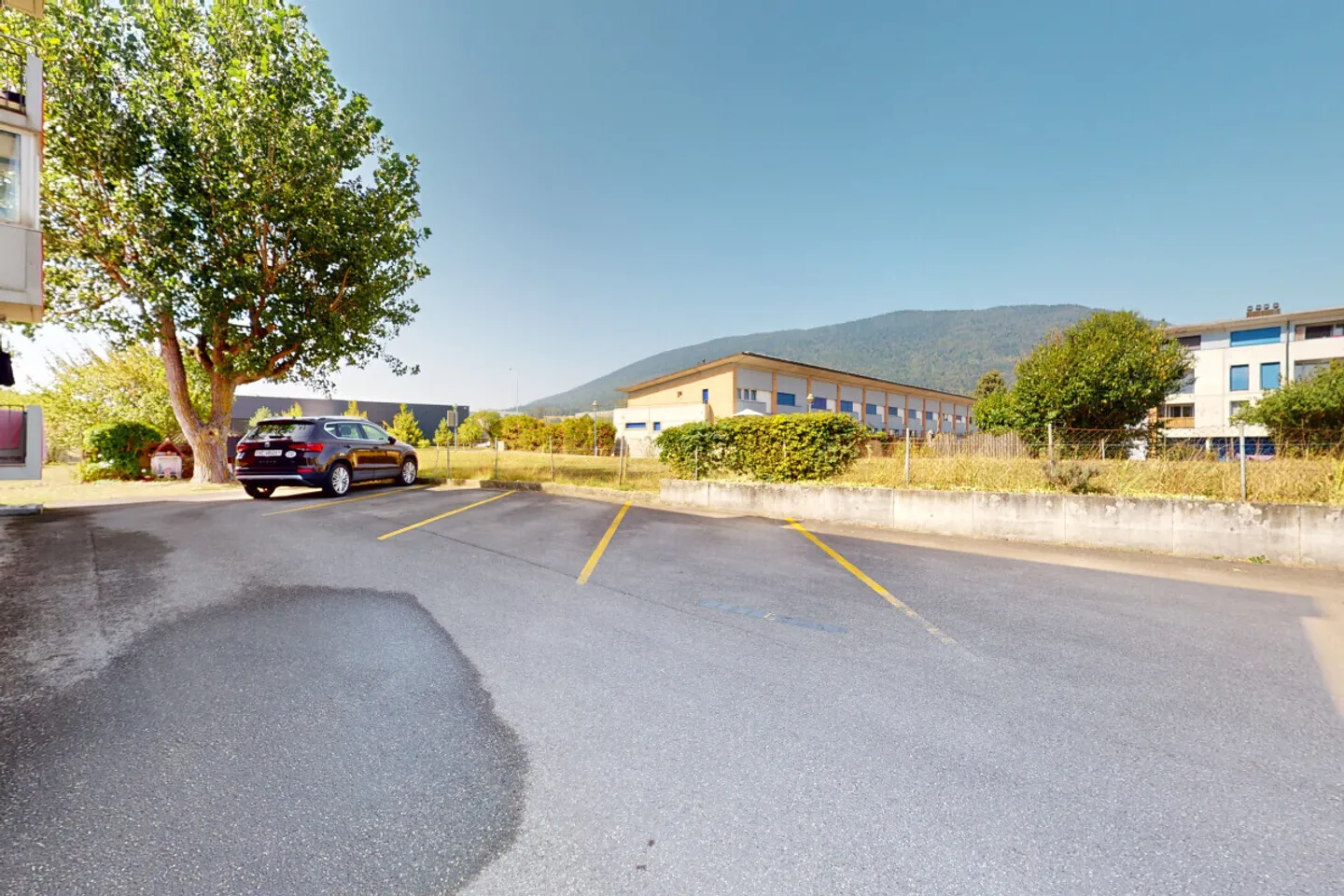 Appartamento di 4,5 locali con 2 balconi completamente ristrutturato! - Foto 12 di 12
