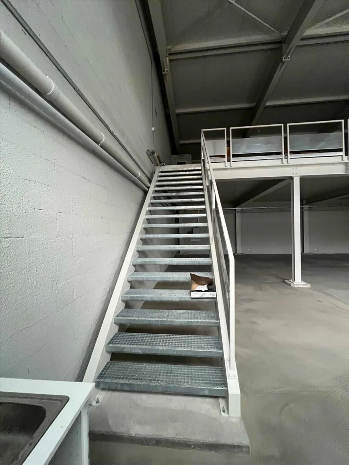 Lager - Foto 4 von 8