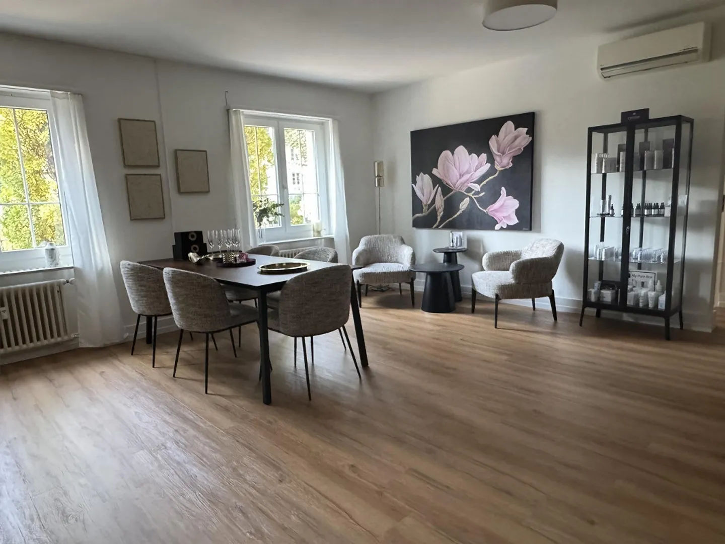 Apartment/Practice/Therapy Room - Photo 1 of 10