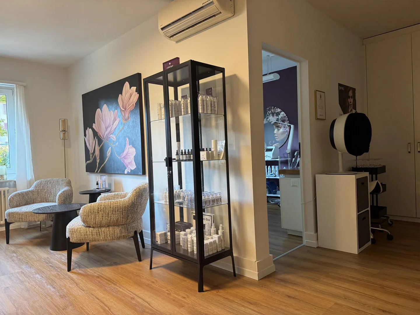 Apartment/Practice/Therapy Room - Photo 4 of 10