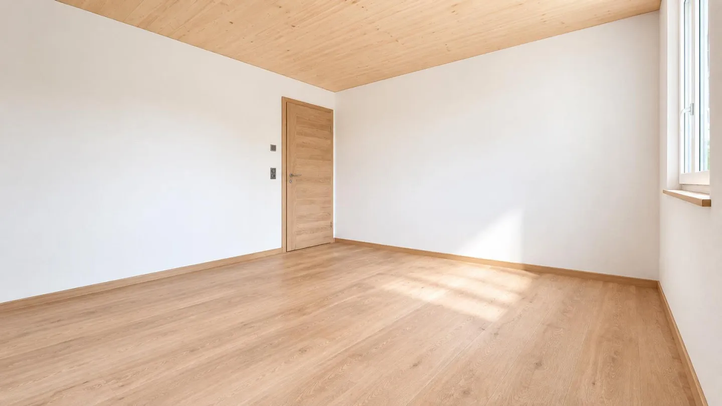 Modernes Familienhaus mit Garten - Foto 7 von 13