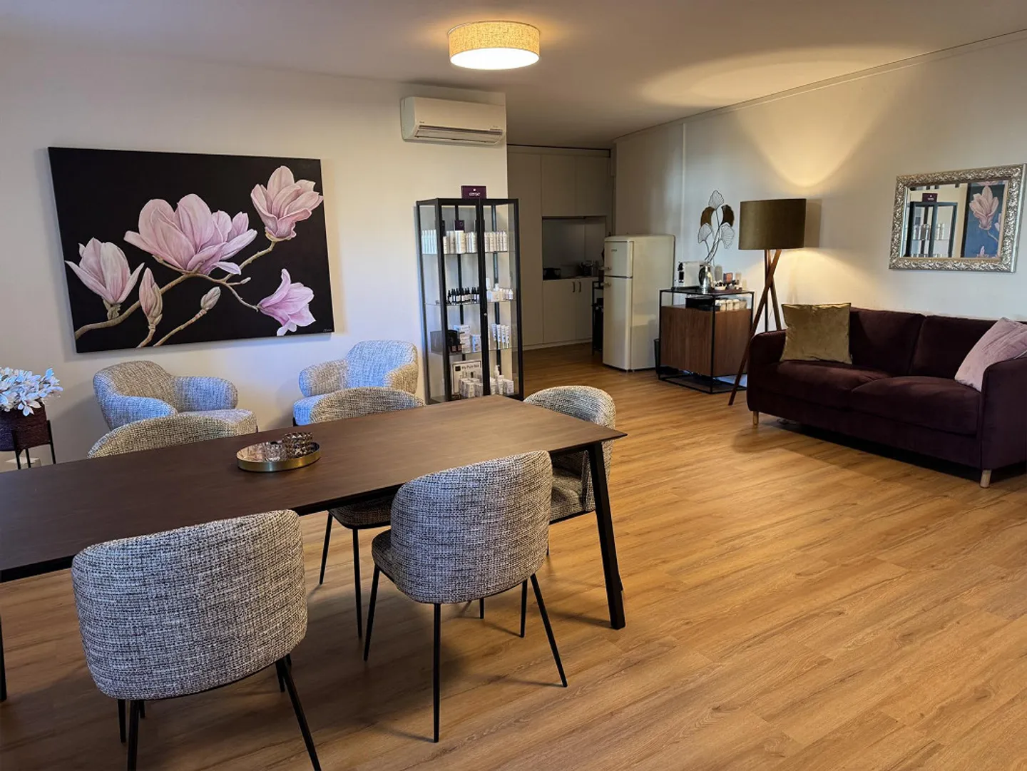 Apartment/Practice/Therapy Room - Photo 6 of 10