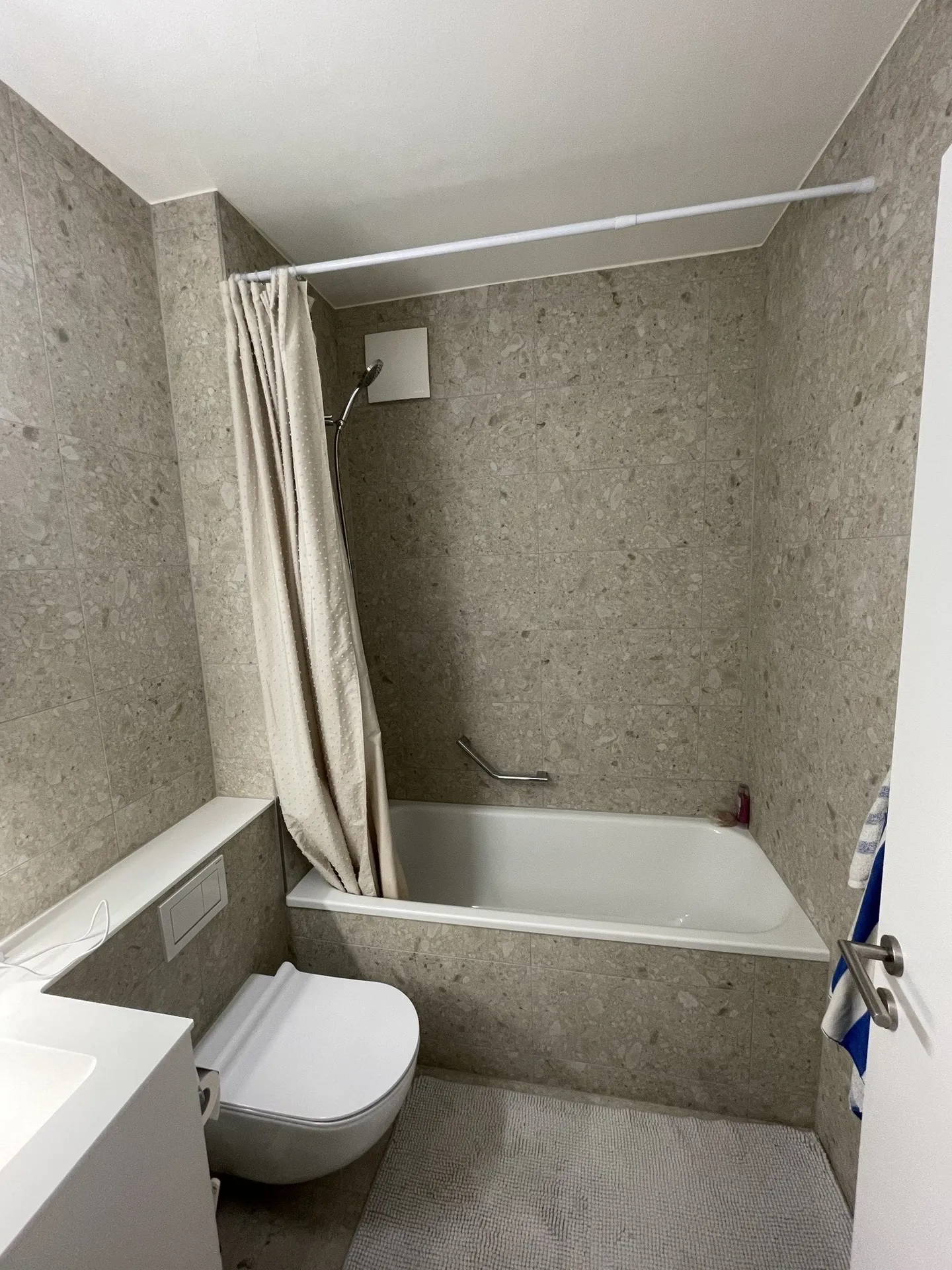 Modernes 3.5-Zimmer-Apartment - Foto 5 von 7